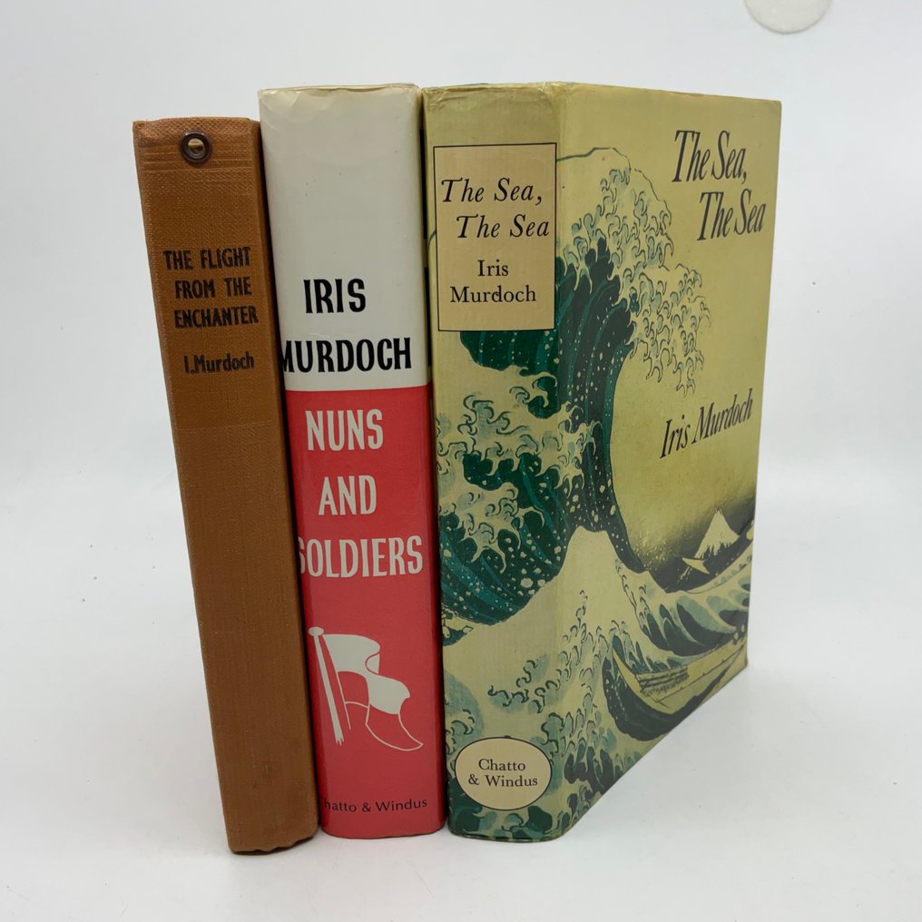 Iris Murdoch - Iris Murdoch first edition novels: The Flight from the Enchanter; The Sea, The Sea; Nuns and - 1956-1980 #1.0