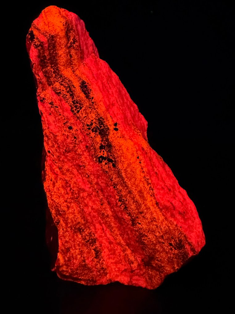 Μεγάλο εξαιρετικά λαμπρό δολομίτη και ασβεστόλιθο. Φθορίζων - Ύψος: 13 cm - Πλάτος: 8 cm- 412 g #2.1