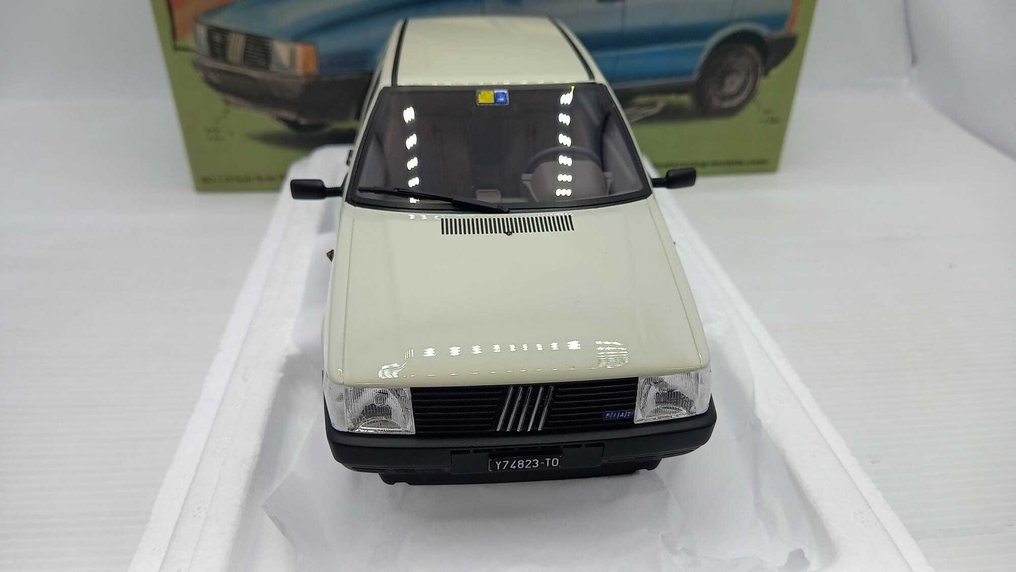 Laudoracing 1:18 - Modellino di auto - Fiat Uno 55S 1983 - (cod.A14) #1.0