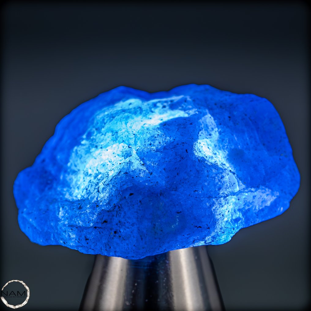 Tansanito natural, raramente claro. – destaque de cristal bruto azul intenso com brilho excepcional - 33,95 ct- 6.79 g #2.1