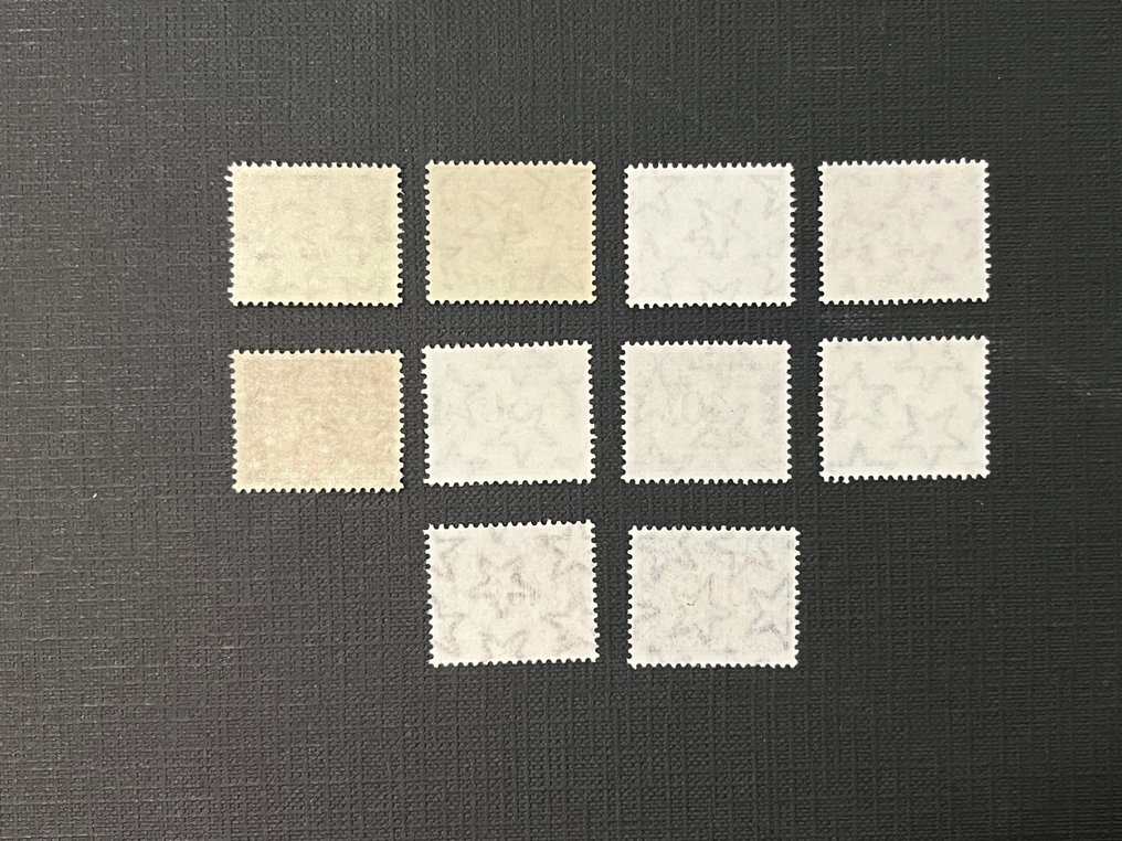 意大利共和国 1955 - 意大利共和国 - 全套新星形水印邮票，带完整胶面。 #1.0