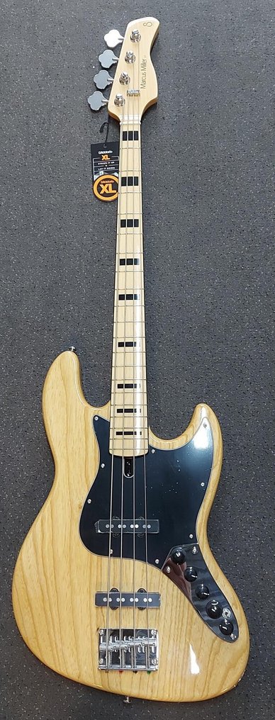 Sire Marcus Miller - V7 Vintage swamp ash natural - - Elbasgitarr #1.0