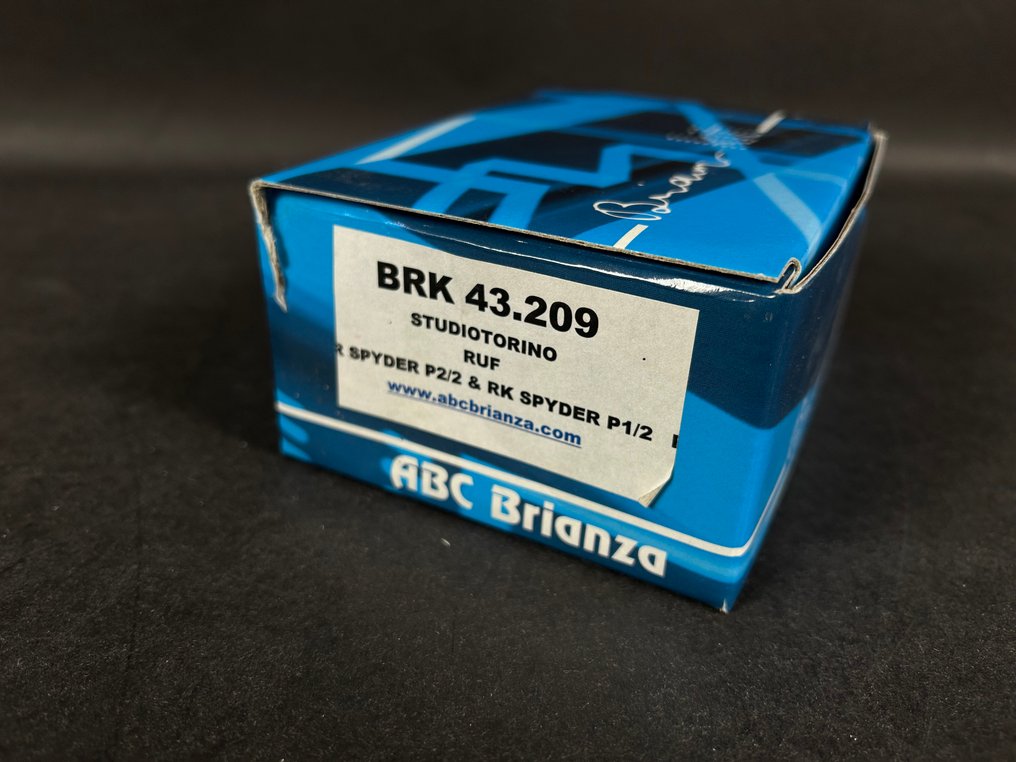 ABC Brianza 1:43 - Κιτ μοντελισμού - Studiotorino Ruf R Spyder P 2/2 & RK Spyder P 1/2 - Σετ συναρμολόγησης ακατέργαστο - μοντέλο από γυαλοπλεξίδα & αξεσουάρ #2.1