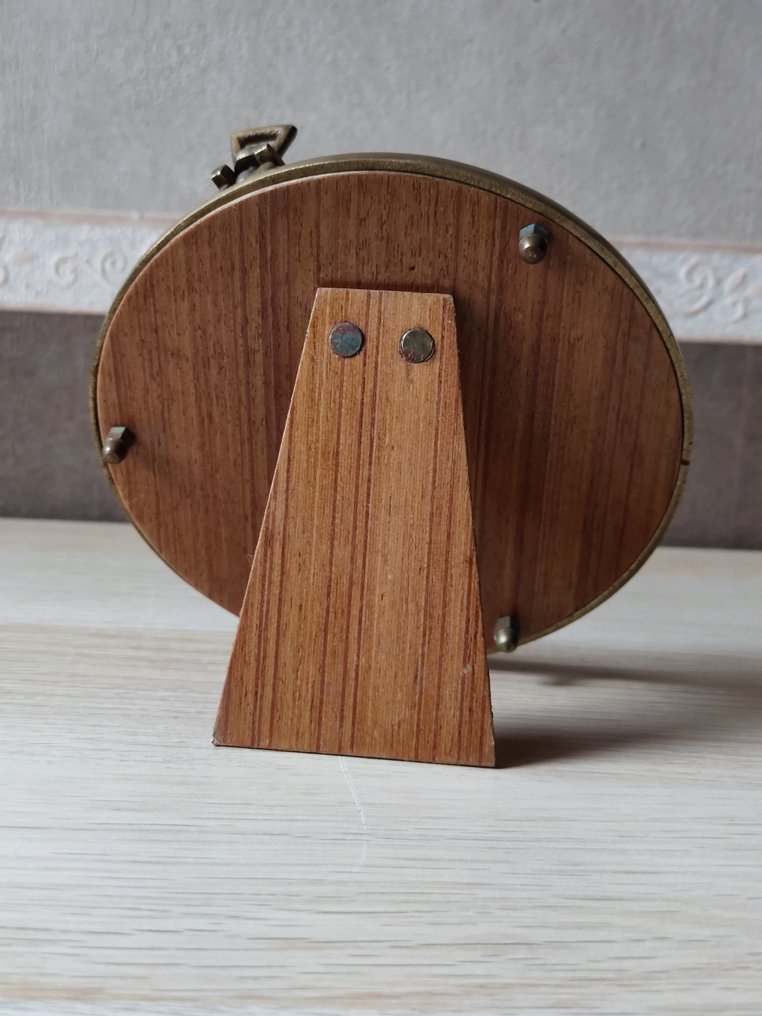 Kuøye - Laiton og verre - Porte-photo #1.0