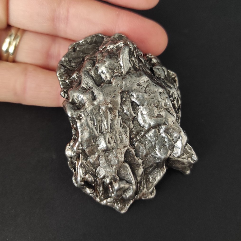 Campo del Cielo meteorite Specimen - Height: 2 cm - Width: 5 cm- 176 g - (1) #1.0