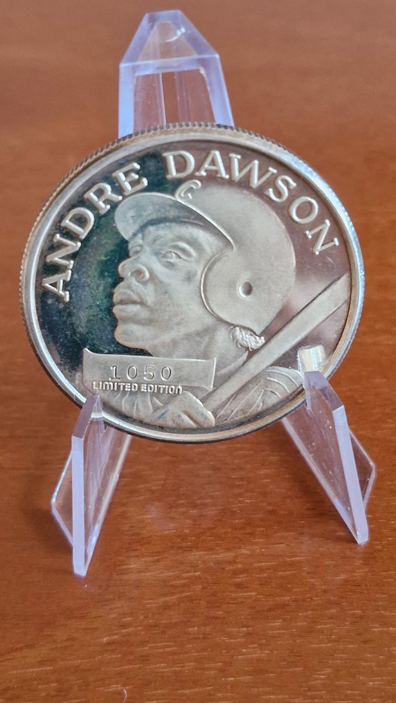 Statele Unite. Medal 1987 del giocatore Andre Dawson, edizione limitata National League, numerata con il n. 1050 (Fără preț de rezervă) #1.0