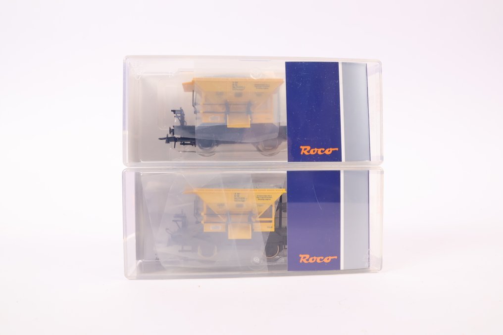 Roco H0 - 56363 - Model wagonu towarowego (2) - Dwa żółte wagoniki młynowe - DB #2.1