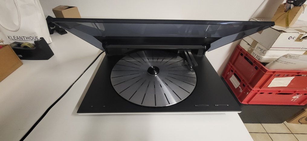 Bang & Olufsen - Beogram 4500 Turntable #1.0