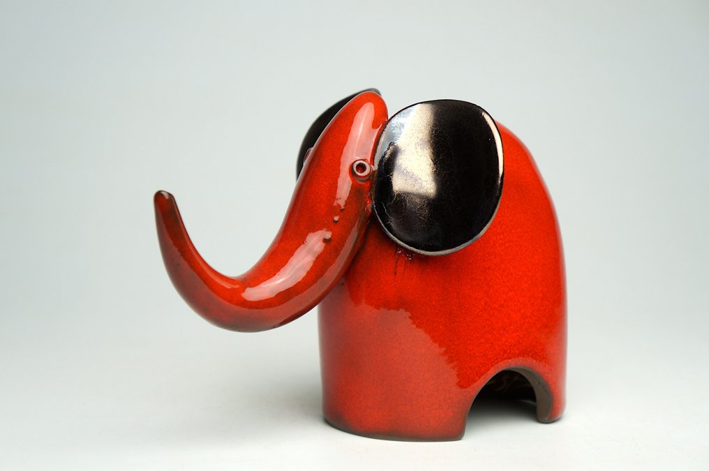 Figurine - Red Elephant - Ceramic #1.0