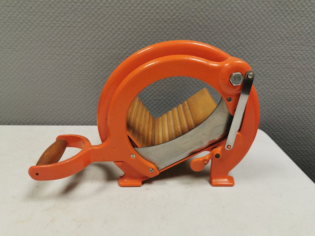 Raadvad - Ove Larsen - Κόφτης ψωμιού -  294 - Ξύλο, Μέταλλο, Σίδερο #1.0