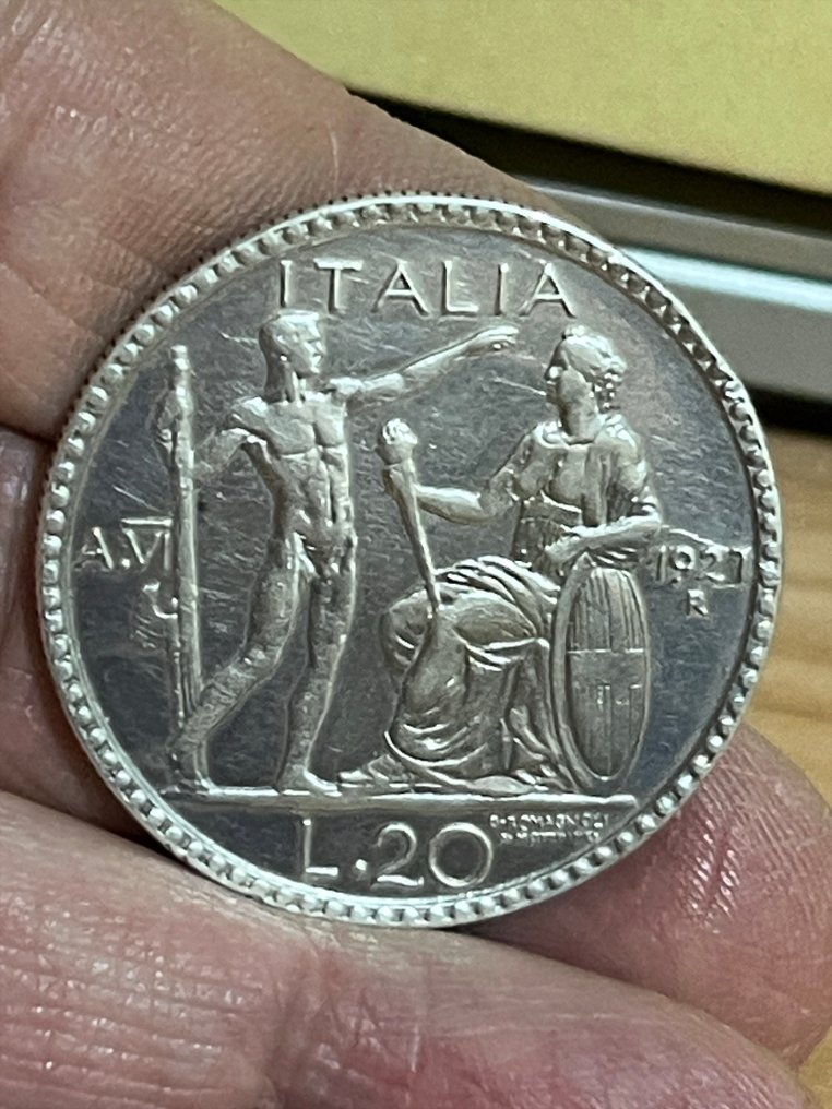 Olaszország, Királyság Vittorio Emanuele III. 20 Lire 1927 "Littore"  (Nincs minimálár) #2.1