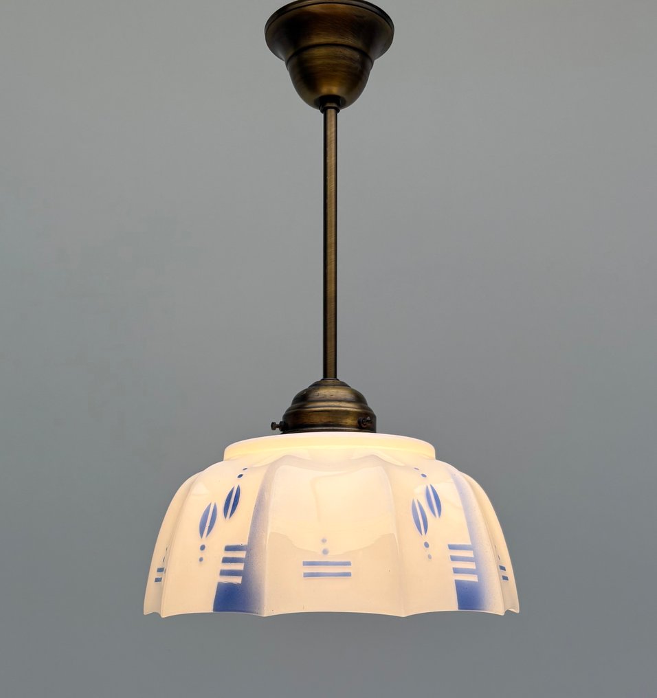 Φωτιστικό οροφής - Γυαλί οπαλίνης - Κρεμαστό φωτιστικό από μπρούντζινο χρώμα μπρούντζου με λευκό opaline γυάλινο θόλο. #1.0