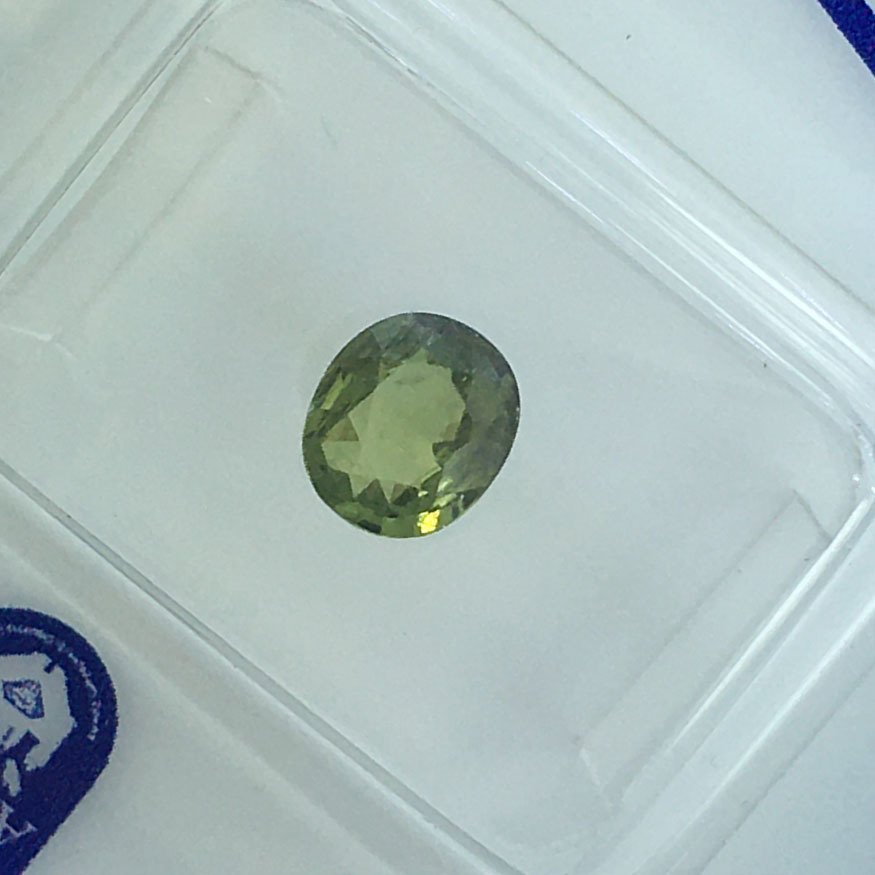 Bez ceny minimalnej
- 1 pcs Zielony Szafir - 0.83 ct - Antwerp Laboratory for Gemstone Testing (ALGT) - Natural Sapphire #4.3