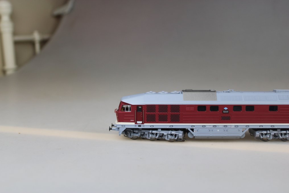 Brawa H0 - 41453 - Diesel lokomotiv (1) - BR132 041-5 "Ludmilla" fra brawa med lyd. - DR (DRB) #2.1