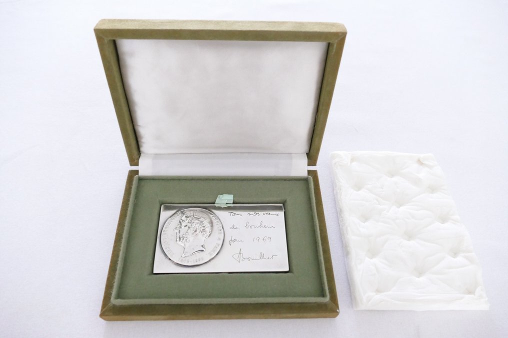 Uma placa comemorativa Christofle com os melhores desejos para 1969. - Placa - Prateado #1.0