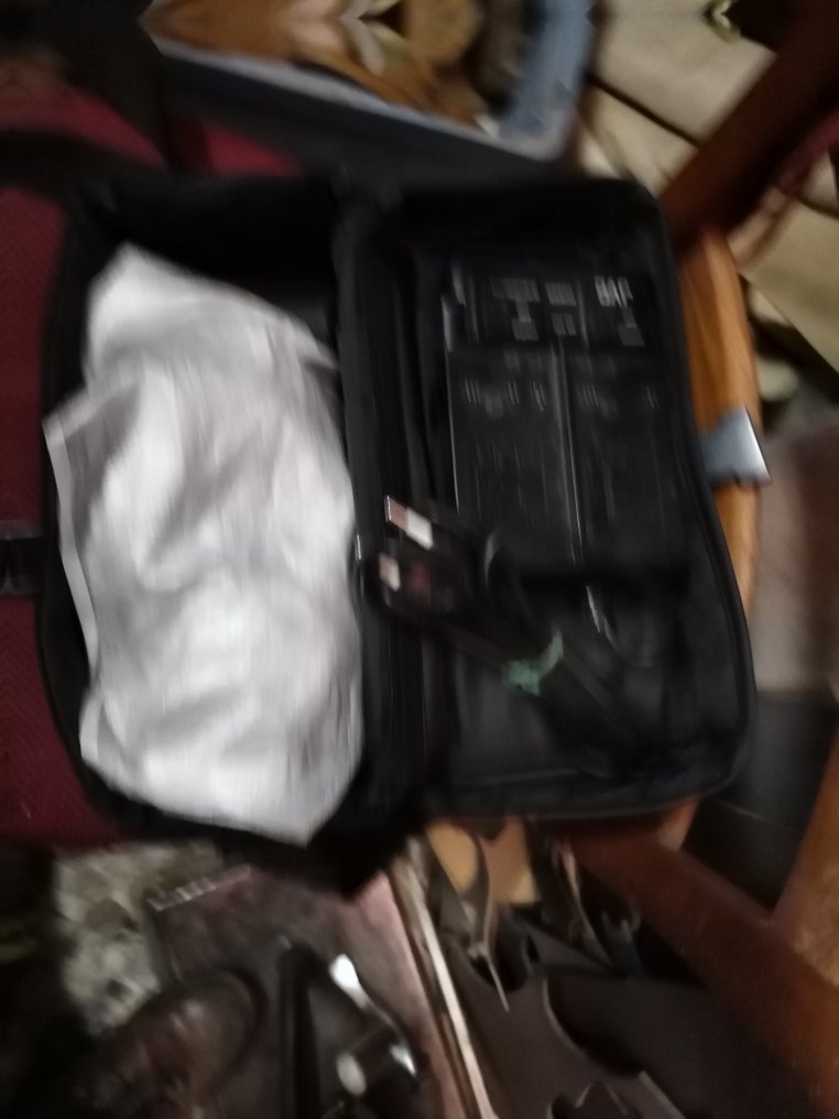 JVC GR-AX60 VHS-C-camera #1.0