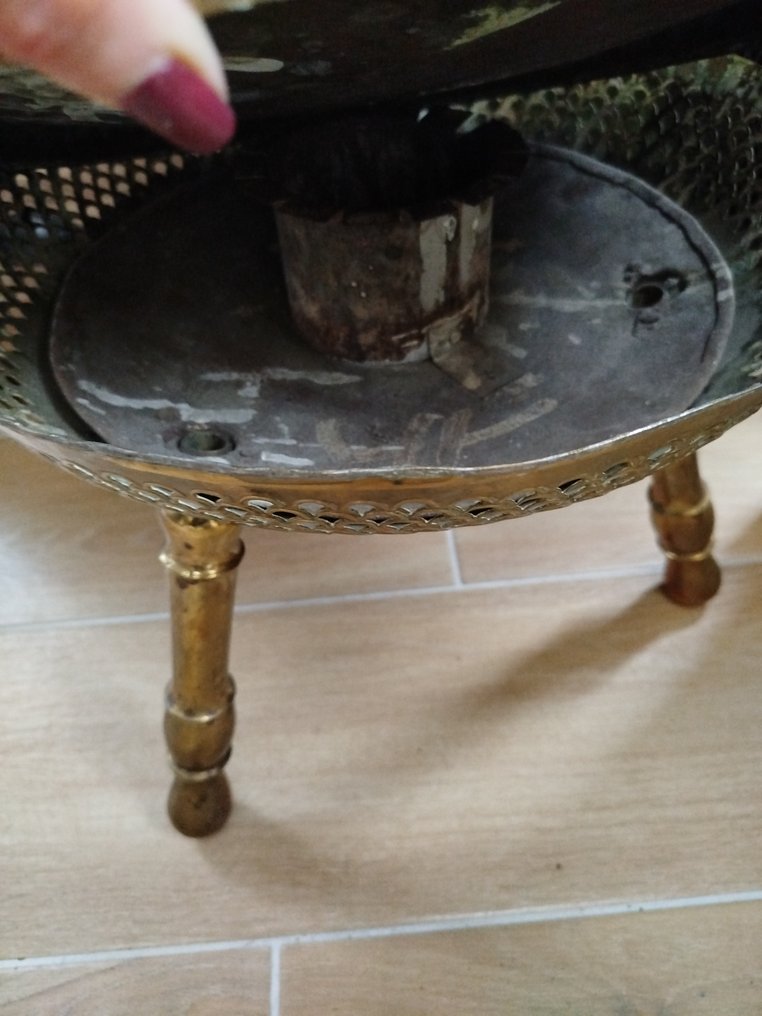 Σκαμνί - Gilt brass #4.3