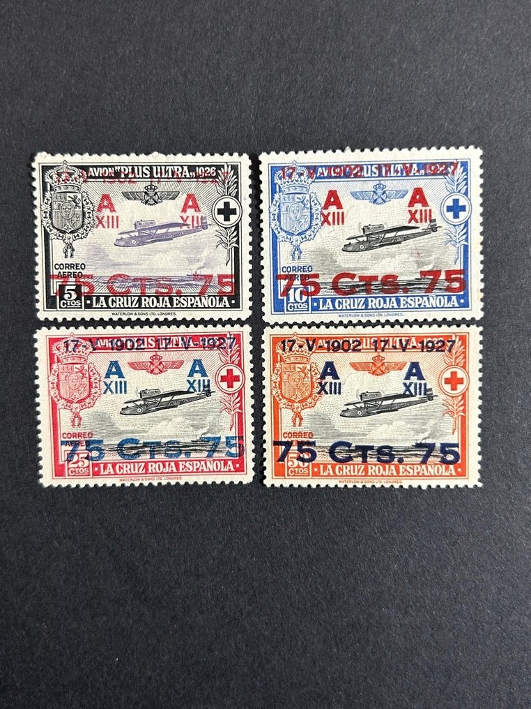 西班牙 1927 - 阿方索十三世。已授权的邮票。大型中心。关键价值标记 Critikian。 - Edifil 388/391 #1.0