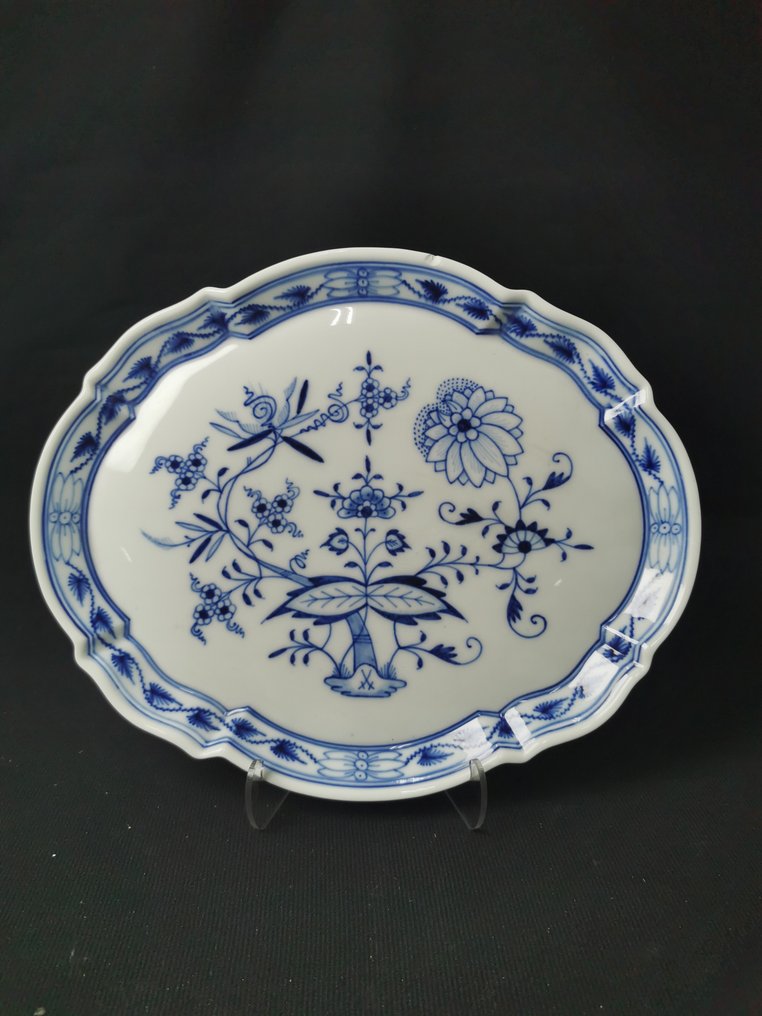 Meissen - Cipolla blu - Vssoio a multiforme 27,5x22,5cm - 1. Wahl - XX secolo - Tray - Porcelain #1.0