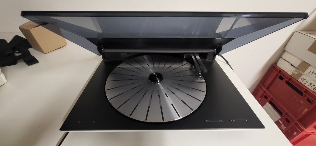 Bang & Olufsen - Beogram 4500 Turntable #4.3
