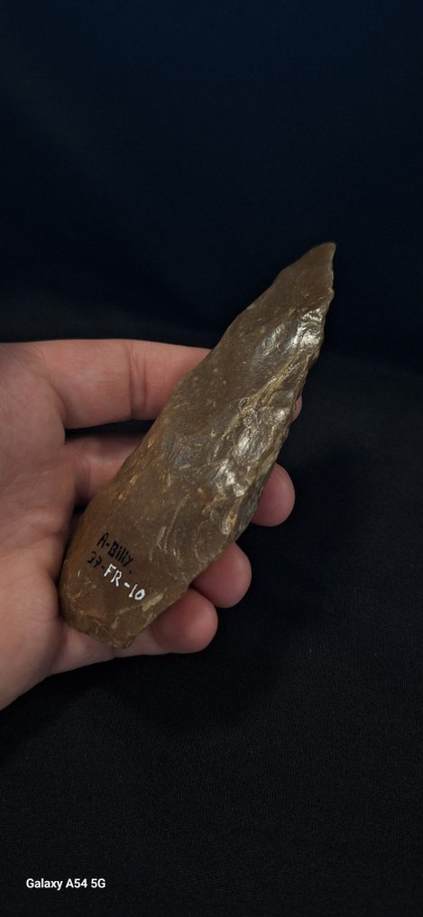 Νεολιθική Πυρόλιθος Διπλής όψης μαχαίρι από πυρίτης του Grand Pressigny στη Γαλλία, ιδιωτική συλλογή νεολιθικής - 118 mm  (χωρίς τιμή ασφαλείας) #4.3