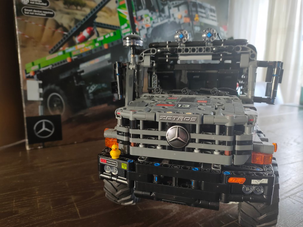 LEGO Set - 42129 - Technic - Mercedes Zetros #2.1