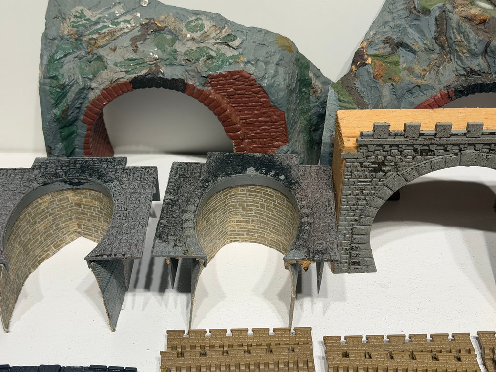 Faller H0 - Τοπίο τρένου μοντελισμού (19) - τούνελ, εισόδους και πύλες. #2.1