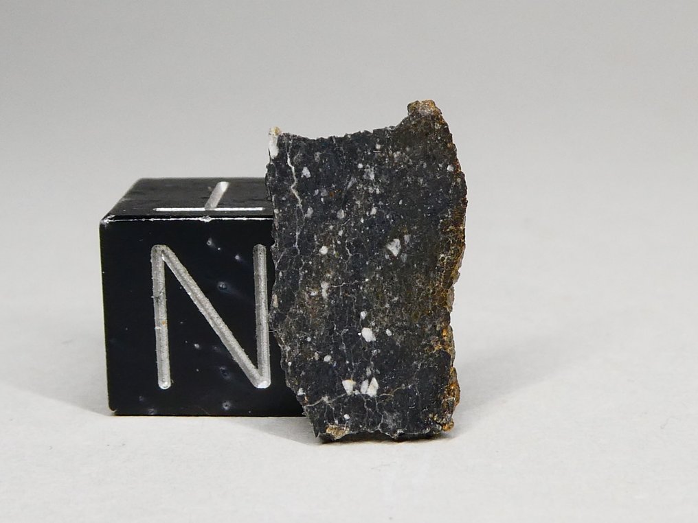 Hold meteorit fragmentális breccia NWA 17716 - 0.41 g #2.1