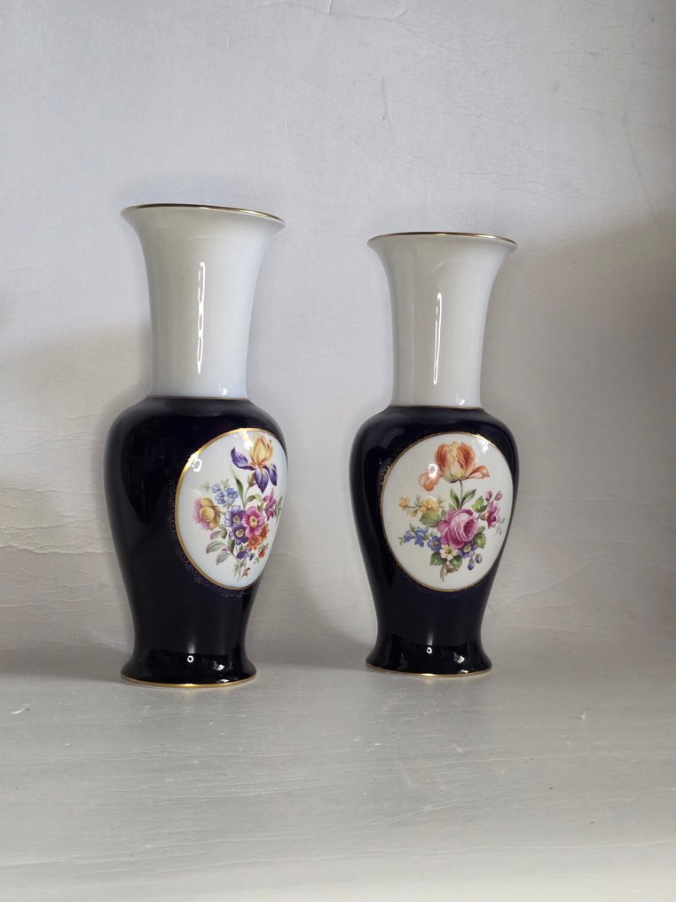 Kobalt - Vase (2) - Porcelain - Real cobalt vases #4.3