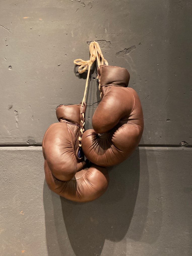 拳击手套 - 击倒风格 - 复古款式的拳击手套  #3.2