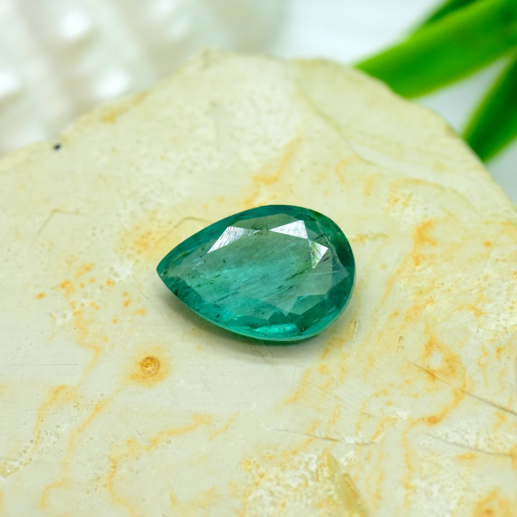 Zonder minimumprijs - 1 pcs Groen Smaragd - 2.61 ct - Antwerp Laboratory for Gemstone Testing (ALGT) - Zonder reserveprijs #4.3