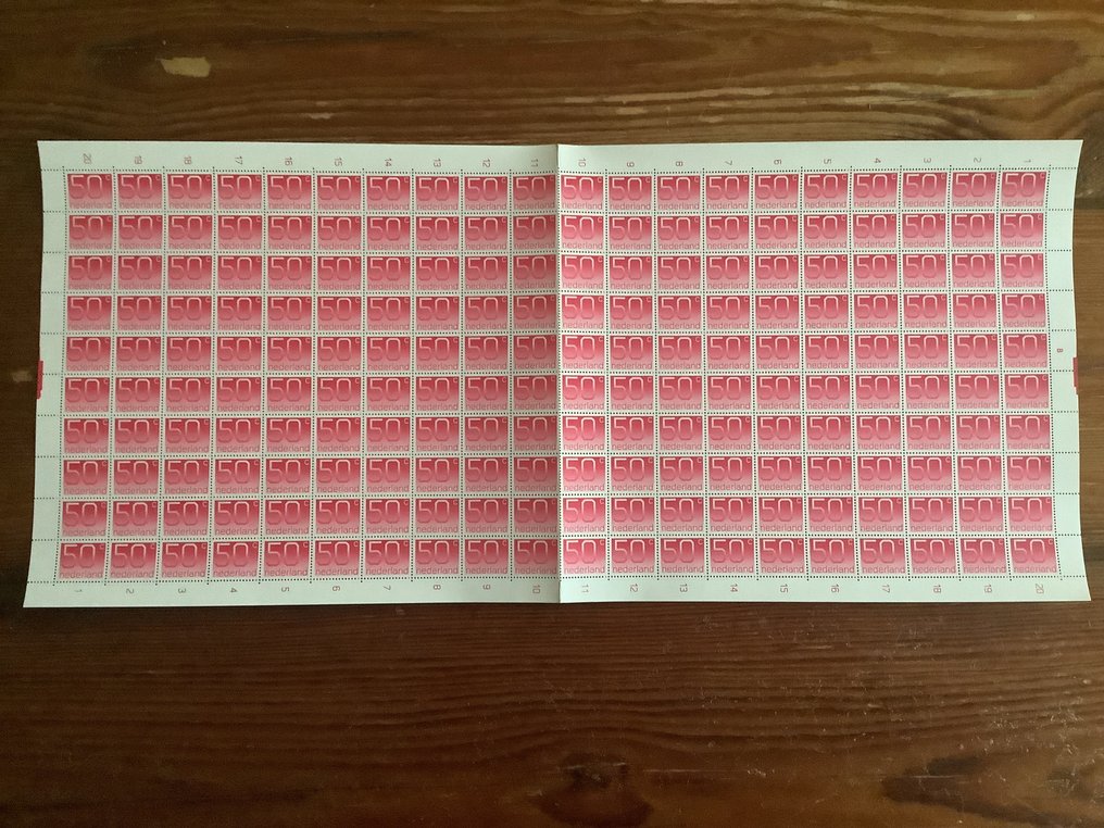 Netherlands 1976/2001 - Complete Crouwel stamps of 50 and 60 cents. - 1113 en 1115 #1.0