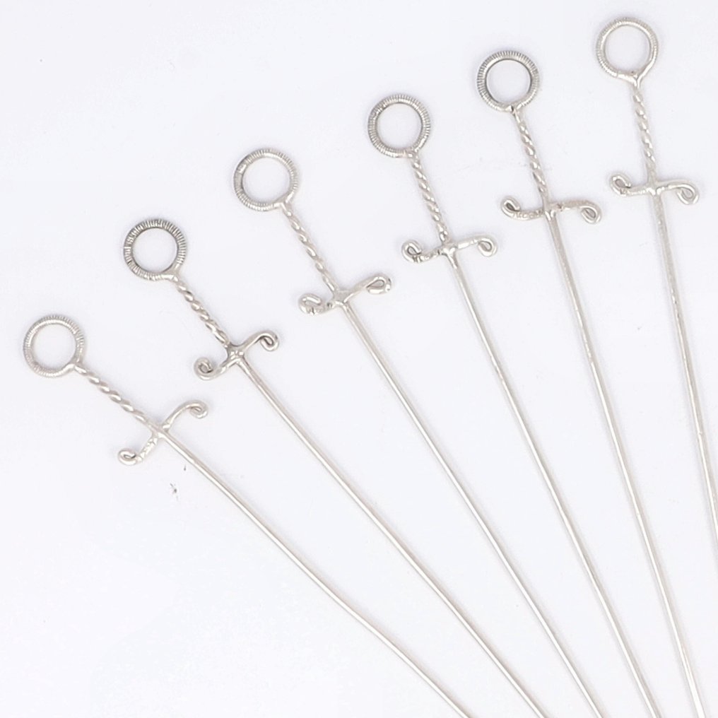 Vleesprikkers / Hatelets ''Sword Design'' - Cutlery set (12) - .800 silver #1.0
