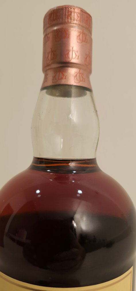 Glenfarclas 1972 The Family Casks - Cask no. 3546  - b. 2006  - 700ml #4.3