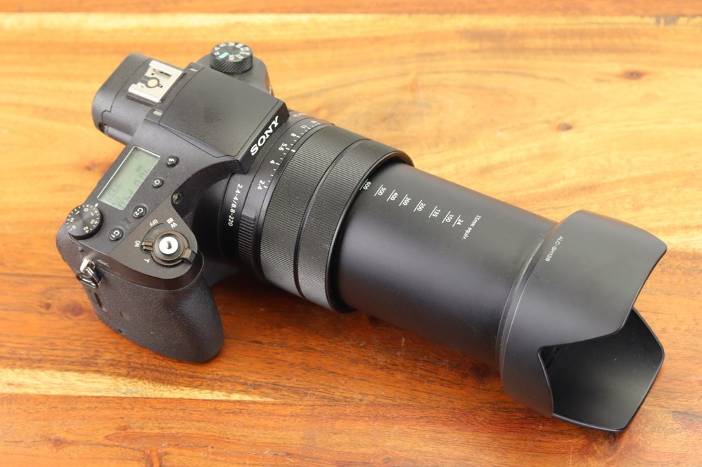 Sony Cybershot RX10 Mark III, RX10M3 (READ PLEASE) Digital camera #3.2