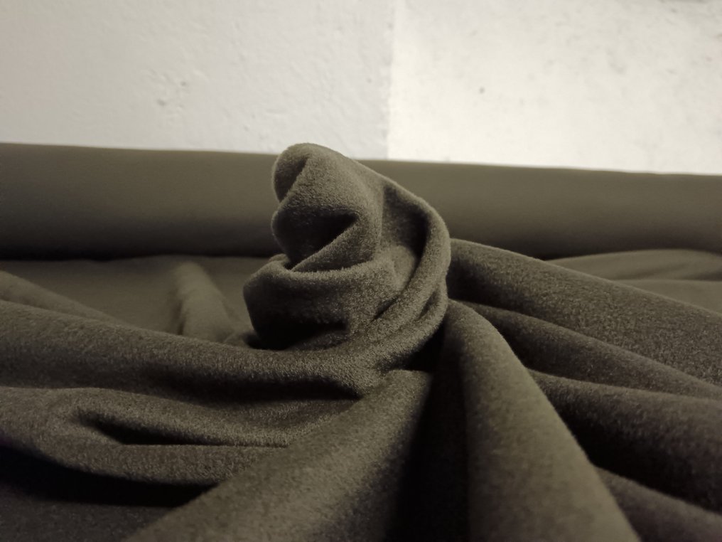 纯正英国羊毛和羊绒布，尺寸为7.90x1.60米。 - 紡織品  - 790 cm - 160 cm - 英格兰羊毛面料 #3.2