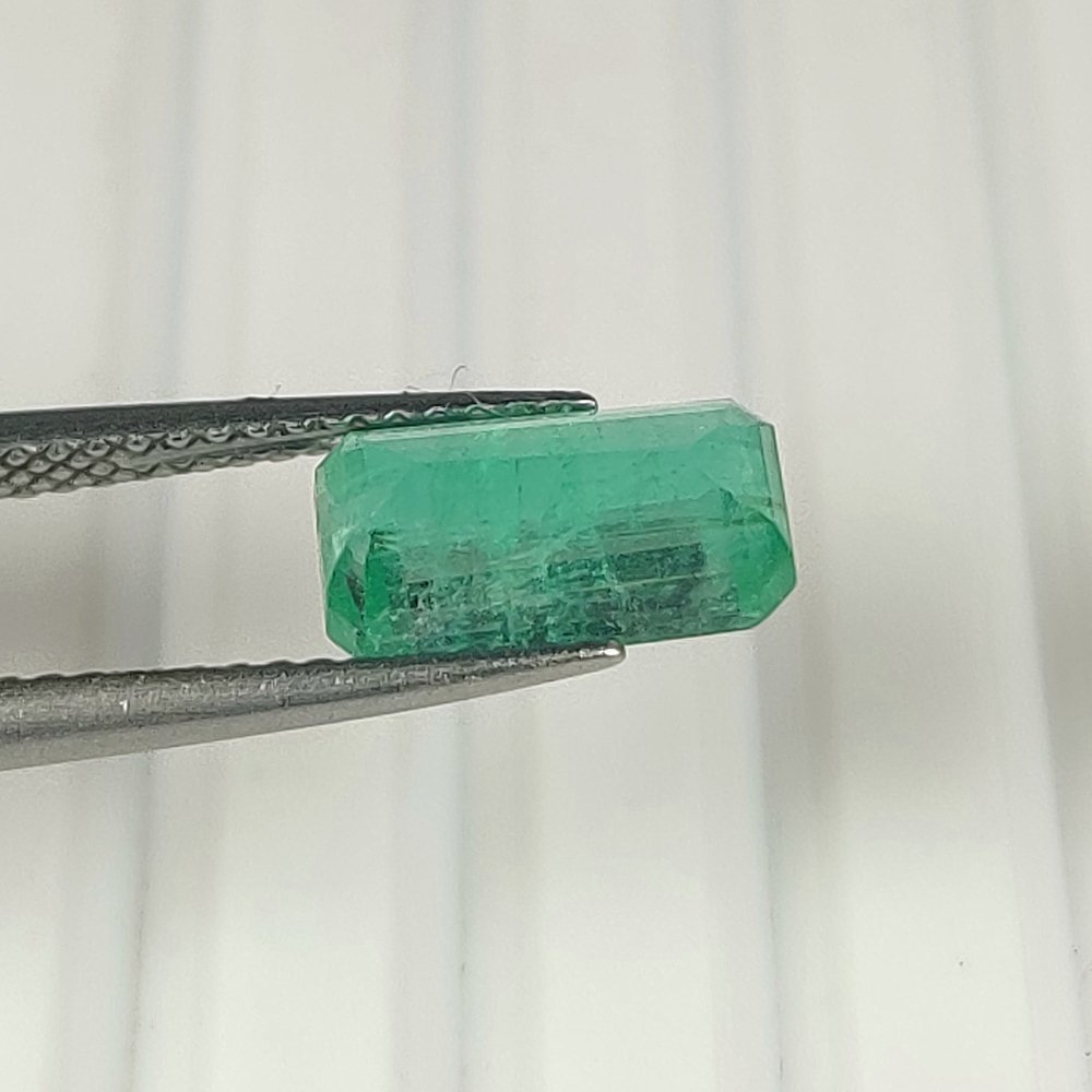 1 pcs Green Emerald - 2.08 ct - International Gemological Institute (IGI) - Ultimate Quality ! #4.3