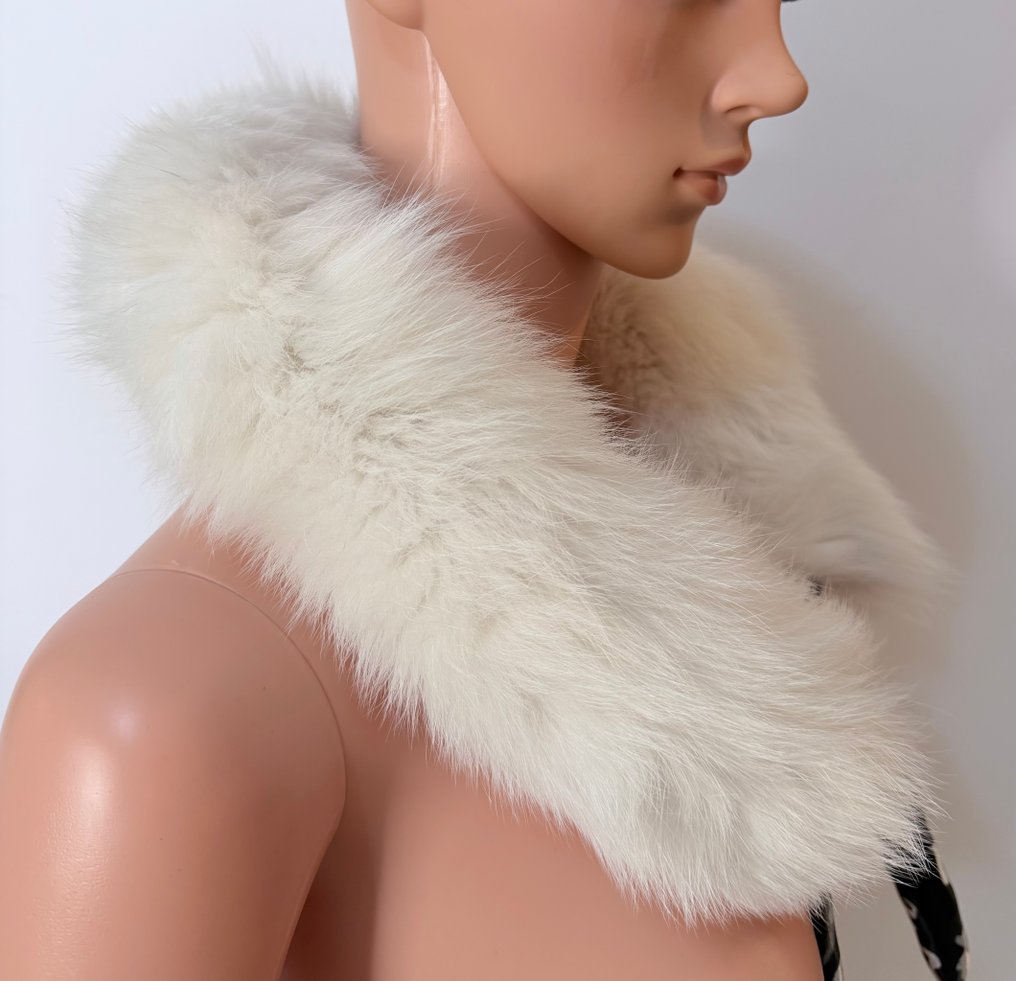 Artisan Furrier - Unique Polar Fox Fur Scarf - Sciarpa #1.0