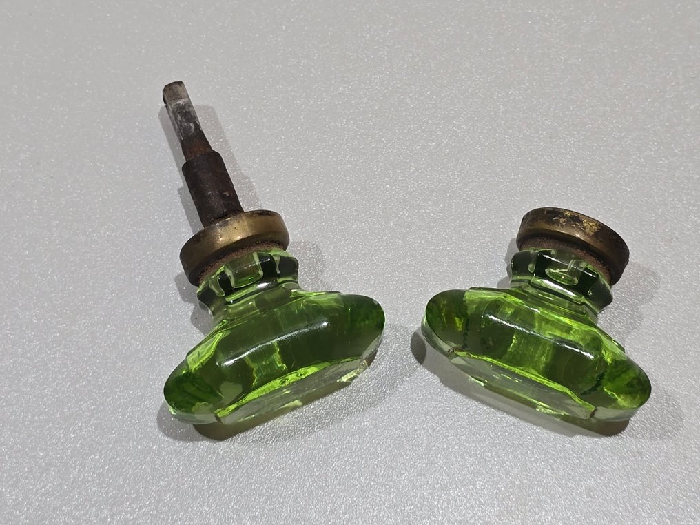 Door handle - 1920-1930 - Uranium Glass #3.2