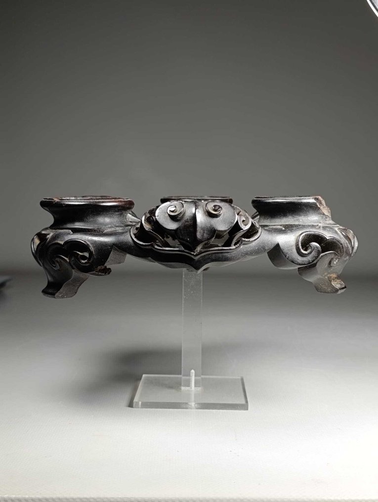 Arkitektonisk base - 1800-1850 - Træfod til censing. #3.2