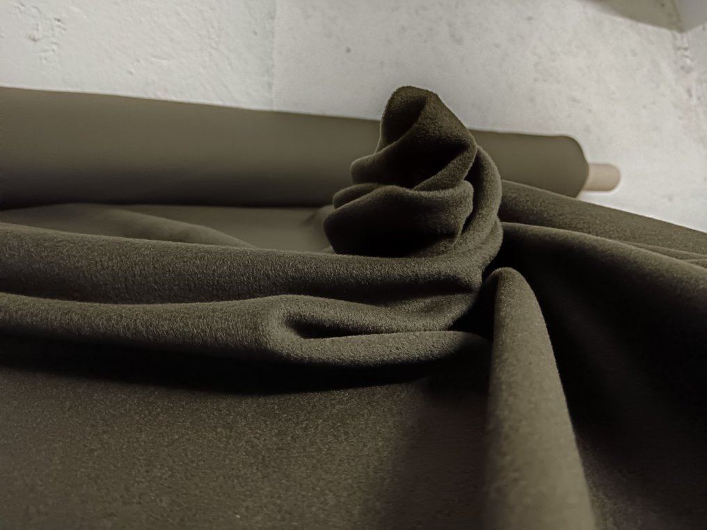 纯正英国羊毛和羊绒布，尺寸为7.90x1.60米。 - 紡織品  - 790 cm - 160 cm - 英格兰羊毛面料 #2.1