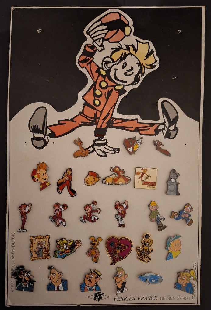 Robbedoes Display with 27 pins #1.0