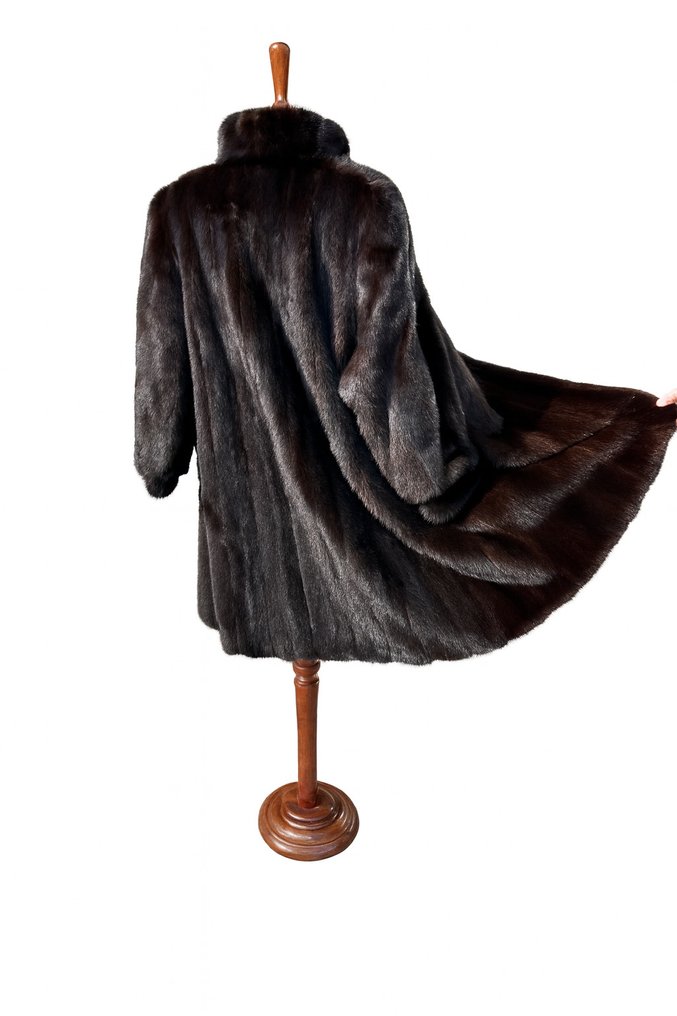 Artisan Furrier - 皮毛大衣 - 复古 #4.3