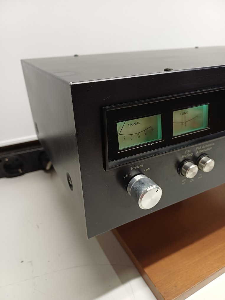 Sansui - TU-3900 Tuner #1.0