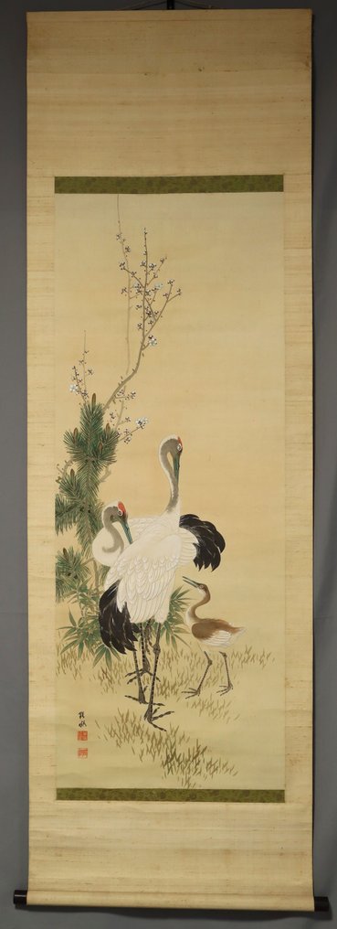 松、竹、梅与父母与子女的鹤——附签名:鶴城 - 絲 - Handa Kakujo (?-?) - 日本 - 大正時期(1912-1926) #1.0