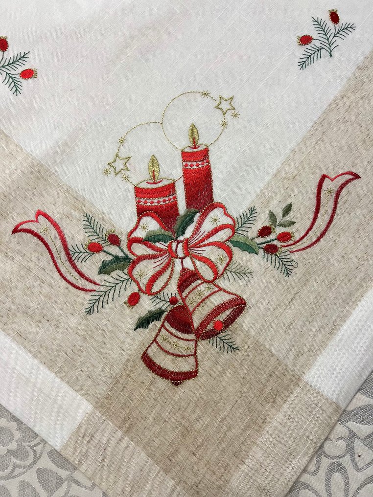 Διακοσμητικό - Υπέροχη χριστουγεννιάτικη διακόσμηση τραπεζιού. - Βαμβάκι #1.0