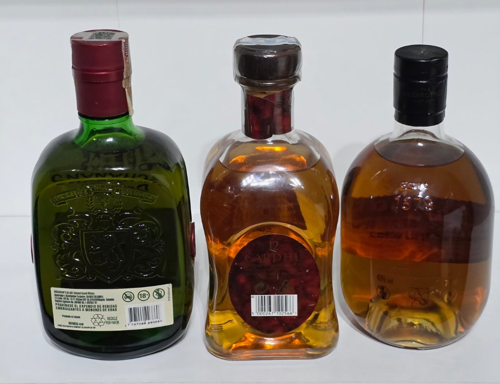 Glenrothes Select Reserve + Cardhu 12yo + Buchanans Deluxe 12yo  - 700 ml, 750 ml - 3 botellas  #1.0