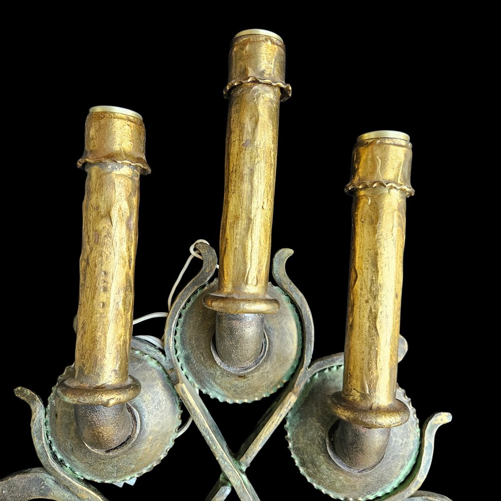 Wall lamp - Bronze, smeedijzer - Arts and crafts wall lamp #1.0