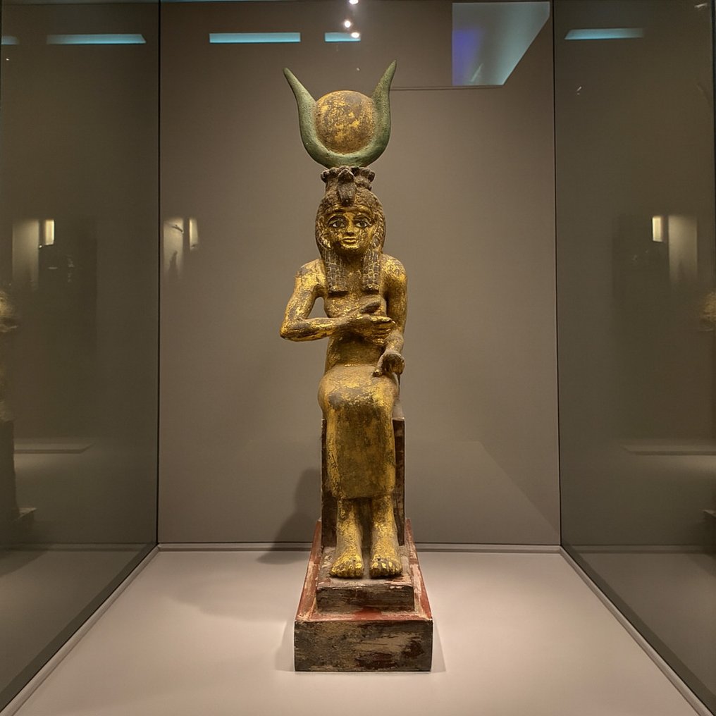 Replica of ancient Egyptian Wooden Statue Seated Goddess Isis  - Museum Quality #1.0