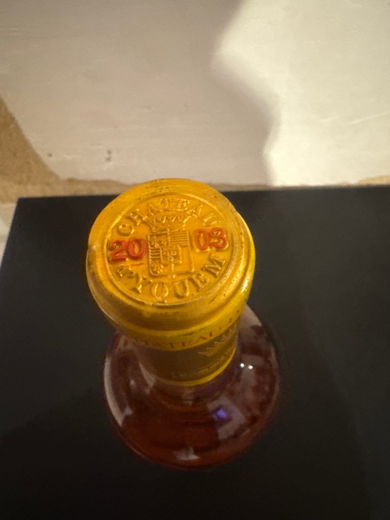 2003 Chateau d'Yquem - Sauternes 1er Cru Supérieur - 1 Pullo (0.75L) #3.2